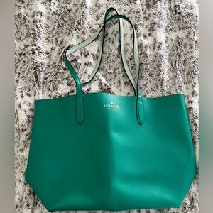 Kate Spade Ava Reversible Tote VGUC